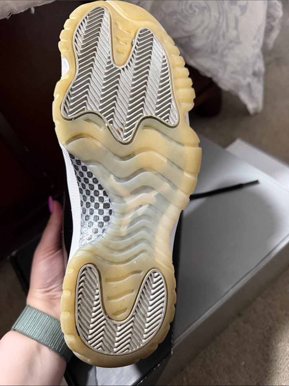 Air Jordan Retro 11 - Picture 6 of 15